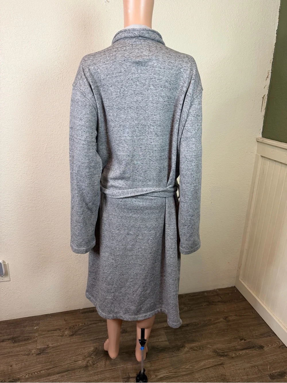 UGG Grey Bathrobe Size Medium/Large Unisex